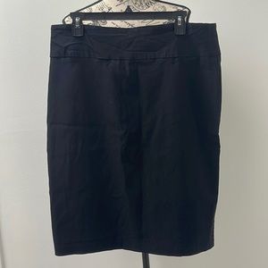 In brand new condition Woman’s Soho Apparel skirt. Size is XL.